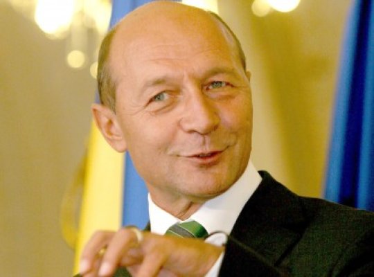 Sondaj IMAS: Băsescu va fi demis la referendum. Voi ce credeţi?